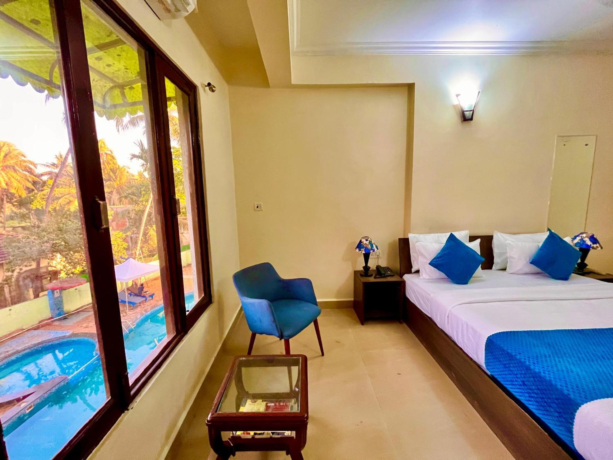 Summer Beach Resort, Goa - #Near Baga Beach #Swimming Pool #Garden #Bar #Lift #Premium Rooms #Property Of The Year #70565-84665 Calangute Exterior photo