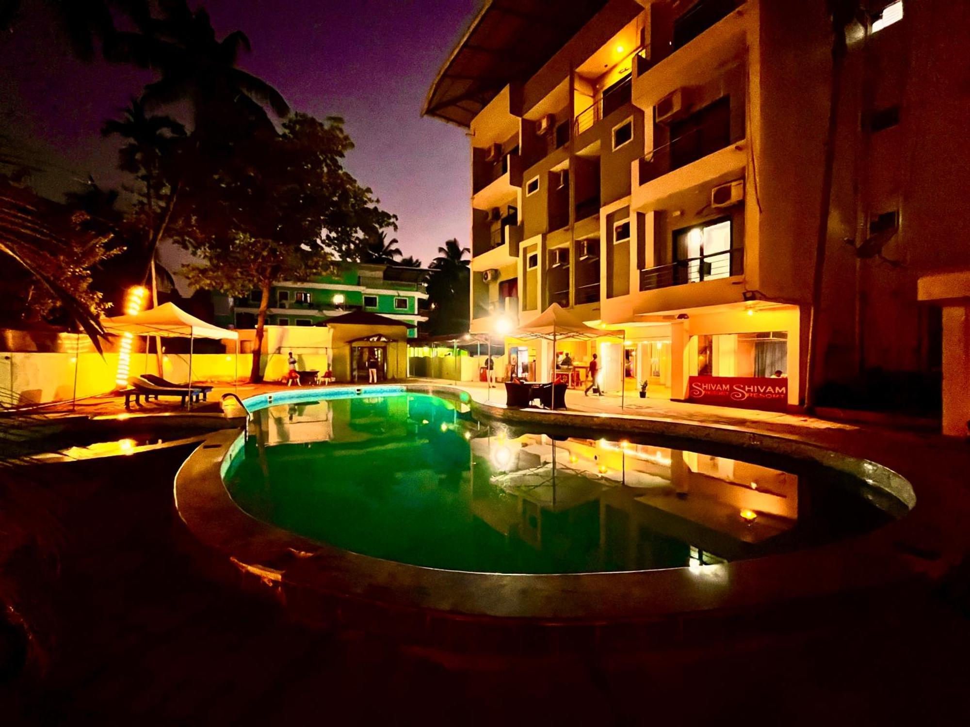 Summer Beach Resort, Goa - #Near Baga Beach #Swimming Pool #Garden #Bar #Lift #Premium Rooms #Property Of The Year #70565-84665 Calangute Exterior photo